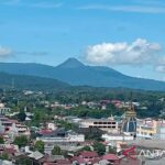 Gunung Soputan di Kabupaten Minahasa Tenggara, Sulawesi Utara. ANTARA/Karel A Polakitan
