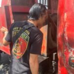 Personel Polres Kotamobagu memeriksa kendaraan truk dan mencocokkan QR Code MyPertamina dengan STNK pengendara di SPBU Matali, Senin (15/6/2026), dalam rangka penertiban distribusi BBM bersubsidi.