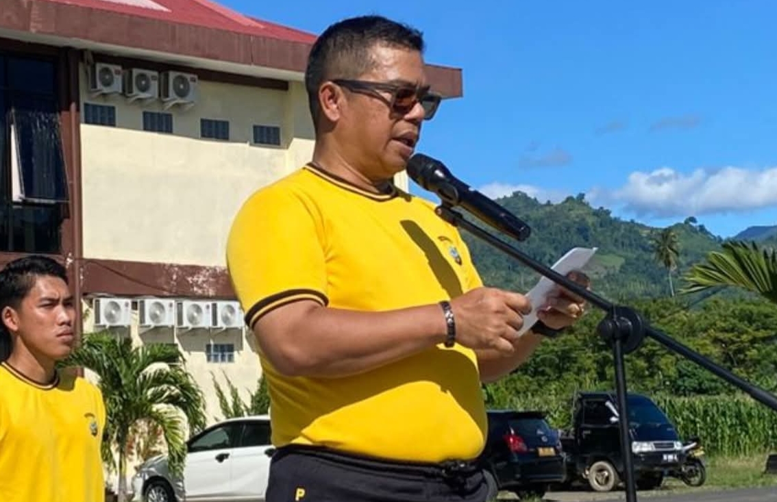 Kapolres Boltim AKBP Golfried Hasiholan Pakpahan memimpin upacara pembukaan rangkaian HUT Bhayangkara ke-80 di Lapangan Mapolres Boltim, Rabu (10/6/2026).