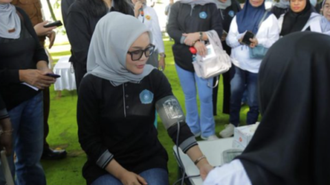 Peringatan HKG PKK ke-54 di Kotamobagu Diisi Kegiatan Pasar Murah hingga Layanan Gratis Langsung ke Warga