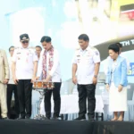 Wakil Presiden Gibran Rakabuming didampingi Gubernur Sulawesi Utara Yulius Selvanus saat membuka Perkemahan Pemuda GPDI di Desa Pinilih, Minahasa Utara, Senin (29/6/2026).