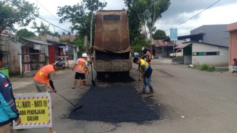‎Pemkot Kotamobagu Mulai Benahi Jalan Zakaria Imban Secara Bertahap