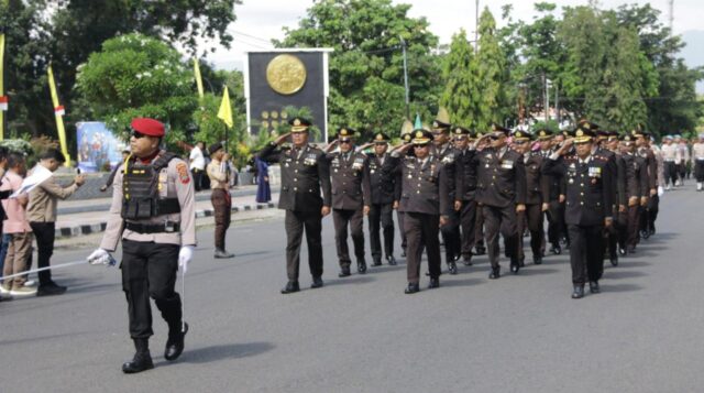 Kapolres Kotamobagu Puji Aksi Defile HUT Bhayangkara Ke-80