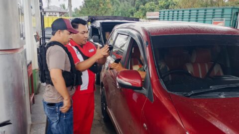 Sidak SPBU Kosio, Sat Reskrim Polres Bolmong Periksa Barcode BBM Subsidi