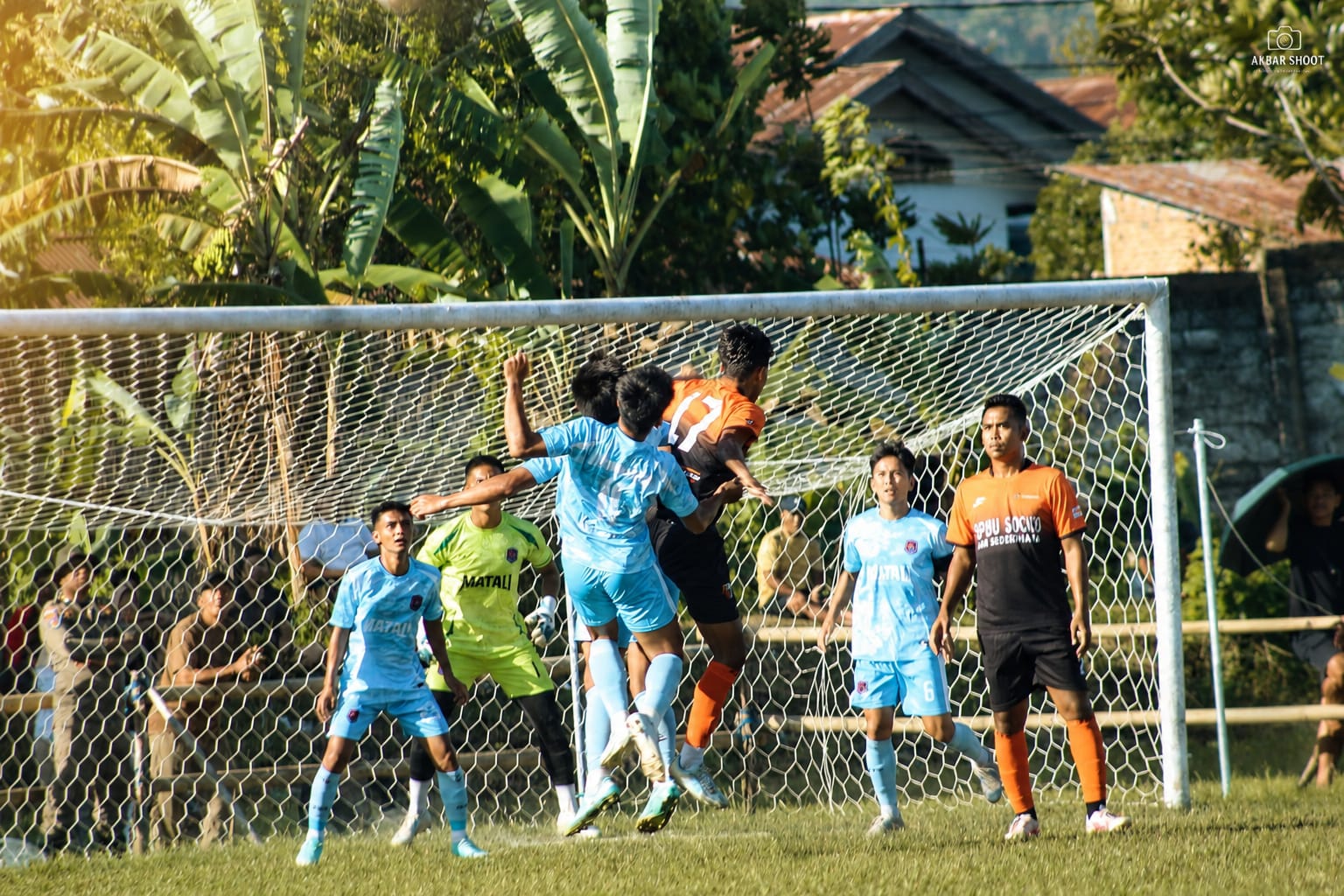 Skuad Bintang Muda Matali saat bertanding melawan ZM FC Bolsel dalam lanjutan kompetisi TCL Cup 2026 di Stadion Nunuk Matali, Kotamobagu, Sabtu, 11 Juli 2026