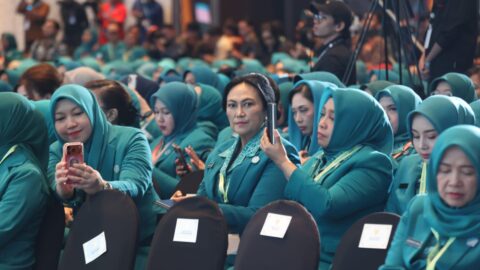 Ketua PKK Sulut Anik Yulius Hadiri Puncak HKG PKK di Makassar