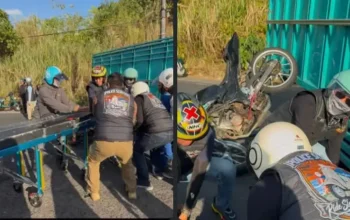 Bikin Haru, Wakapolda Sulut dan Kapolres Boltim Bantu Selamatkan Warga Kecelakaan di Jalan 3 Wakapolda Sulut Brigjen Pol. Awi Setiyono bersama Kapolres Boltim Golfried Hasiholan Pakpahan memberikan pertolongan pertama kepada warga yang mengalami kecelakaan lalu lintas saat perjalanan menuju Minahasa Utara, Sabtu, 18 Juli 2026. Foto: Ist