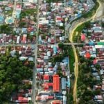 Kondisi kawasan pemukiman warga di Kecamatan Kotabunan, Kabupaten Bolaang Mongondow Timur, yang kini masuk ke dalam plot area Izin Usaha Pertambangan (IUP) Blok Doup.