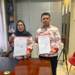 Kepala BPKPD Bolsel Lasya L. Mamonto dan Hartakni Hartawan usai dinyatakan lulus dalam Asesmen Sertifikasi Penyuluh Antikorupsi KPK RI di Jakarta.