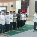 Pemprov Sulut menggelar doa bersama anak-anak panti asuhan di Aula Mapalus Kantor Gubernur Sulut, Kamis 20 Agustus 2026 malam.