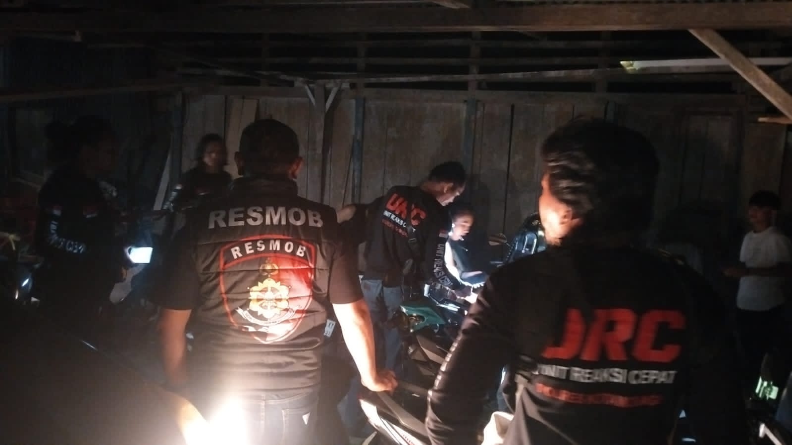 Tim URC Sat Reskrim Polres Kotamobagu saat melaksanakan patroli kamtibmas di wilayah hukum Polres Kotamobagu.