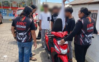 Tim URC Polres Bolmong Intensif Patroli Cegah Gangguan Kamtibmas 3 Tim URC Resmob Polres Bolmong melaksanakan patroli dan kegiatan cipta kondisi untuk mengantisipasi gangguan kamtibmas.