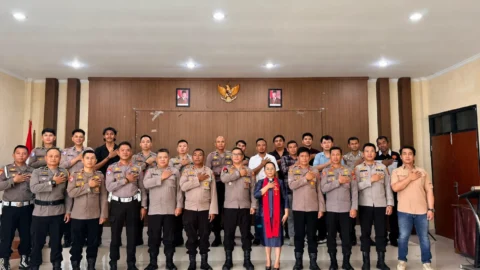 Gelar Binrohtal Lintas Agama, Kapolres Boltim Minta Personel Jaga Integritas saat Bertugas 