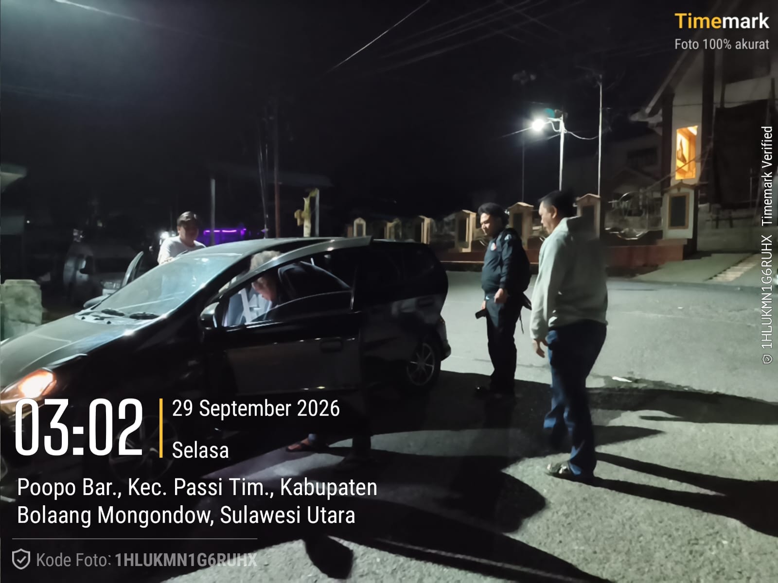 Tim URC Polres Kotamobagu menggelar patroli mobile dan razia sajam di perbatasan Kelurahan Upai, Kecamatan Kotamobagu Utara, dan Desa Poopo, Kecamatan Passi Timur, Selasa, 29 September 2026 dini hari. Kegiatan pengamanan ini bertujuan memastikan situasi keamanan dan ketertiban masyarakat (kamtibmas) di kedua wilayah tetap kondusif pascabentrok kampung.