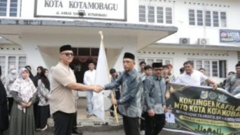 Sekda Kotamobagu Lepas Rombongan Kafilah Daerah Menuju MTQ Sulut 2026