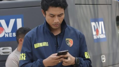 Polres Kotamobagu Bongkar Tambang Emas Ilegal di Gunung Tagin Bakan, Excavator Disita