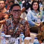 Pemkab Bolsel, Perkebunan Kelapa Caption Foto Bupati Bolaang Mongondow Selatan Iskandar Kamaru menghadiri peringatan World Coconut Day 2026 bersama Menko Pangan Zulkifli Hasan di Courtyard by Marriott Manado, Kamis, Oktober 2026