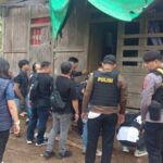 Direktur Reserse Narkoba Polda Sulawesi Utara Kombes Pol Yandrie Makaminang memimpin operasi pengembangan kasus dugaan peredaran sabu hingga Tompaso Baru, Minahasa Selatan, Kamis, 15 Oktober 2026. Foto: Humas Polres Kotamobagu