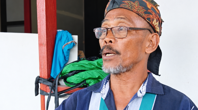 Warga Panang: Rumah Baru, Makan dari Mana?