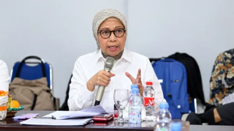 10 Bantahan Yasti Mokoagow soal Pinjaman Rp10 Miliar Nayodo Koerniawan